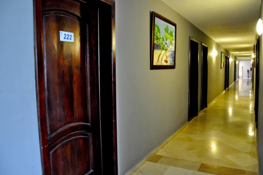 Hotel Marimba بونتا كانا المظهر الخارجي الصورة